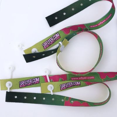pulseras tela broche