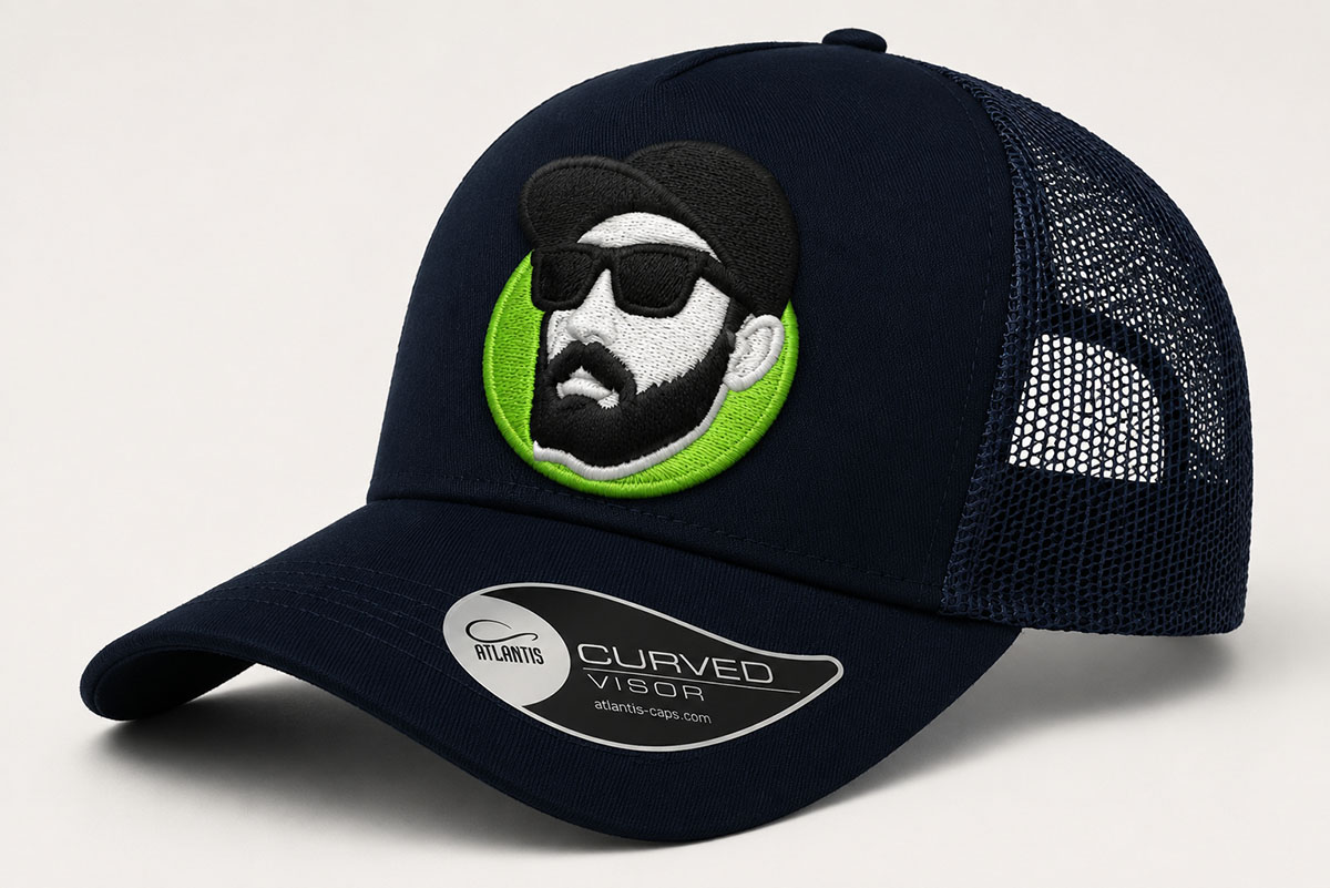 Gorra trucker Atlantis con logo bordado en 3D con relieve